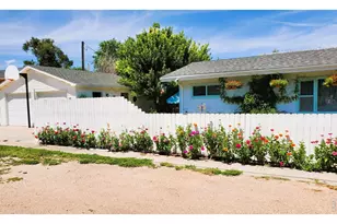 402 Washington St, Sterling, CO 80751 - Photo 6