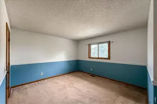 2288 Spinnaker Cir, Longmont, CO 80503 - Photo 34