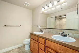 3625 Crestone Dr, Loveland, CO 80537 - Photo 34