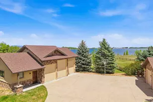 2114 Shoreside Dr, Berthoud, CO 80513 - Photo 4