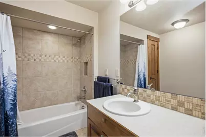 2114 Shoreside Dr, Berthoud, CO 80513 - Photo 30