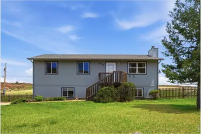 804 Redwood Ct, Bellvue, CO 80512 - Photo 2