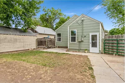 727 E 8th St, Loveland, CO 80537 - Photo 14