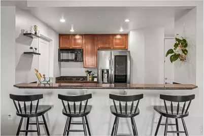 975 N Lincoln St #11H, Denver, CO 80203 - Photo 10