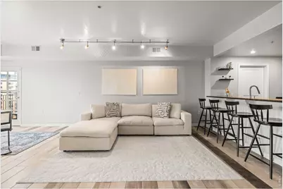 975 N Lincoln St #11H, Denver, CO 80203 - Photo 4