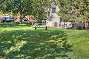 8011 Countryside Park, Niwot, CO 80503 - Photo 2
