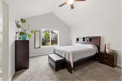 1869 Egnar St, Loveland, CO 80538 - Photo 12