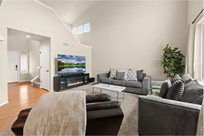4476 Mountain Sky St, Johnstown, CO 80534 - Photo 2