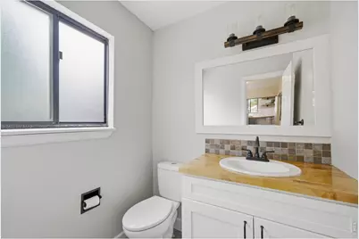 2021 31st St Rd, Greeley, CO 80631 - Photo 12
