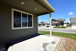 5010 Tangerine St, Johnstown, CO 80534 - Photo 4