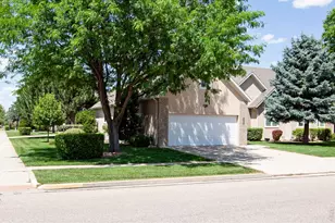 128 Lincoln St, Sterling, CO 80751 - Photo 2
