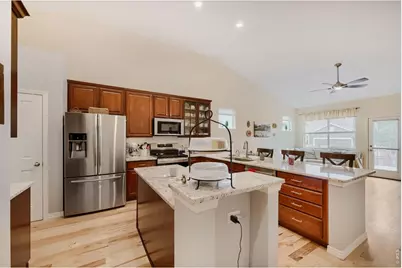 537 Peregrine Cir, Longmont, CO 80504 - Photo 10