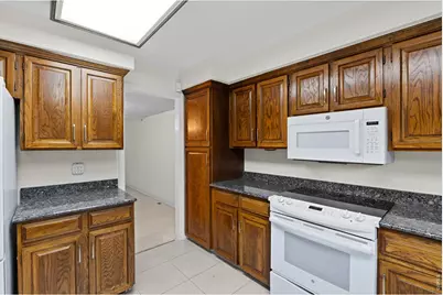 8018 E Phillips Cir, Centennial, CO 80112 - Photo 10