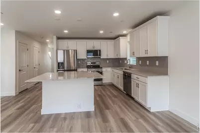 947 Trumpet Ln, Windsor, CO 80550 - Photo 12