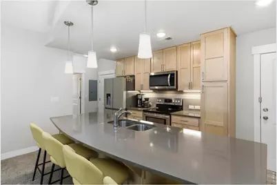 4642 Hahns Peak Dr #101, Loveland, CO 80538 - Photo 8