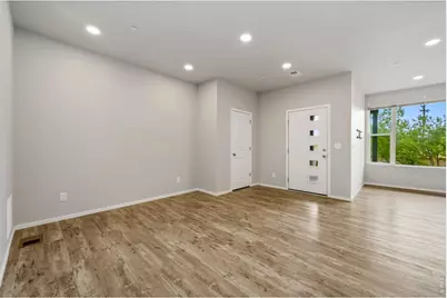 302 Skyraider Way #4, Fort Collins, CO 80524 - Photo 6