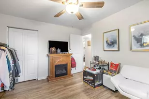 348 Collyer St, Longmont, CO 80501 - Photo 12