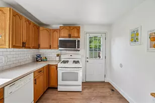 127 E Saint Clair Ave, Longmont, CO 80504 - Photo 10
