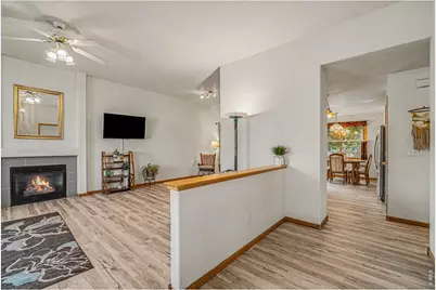 3847 Cardiff Ct, Loveland, CO 80538 - Photo 4