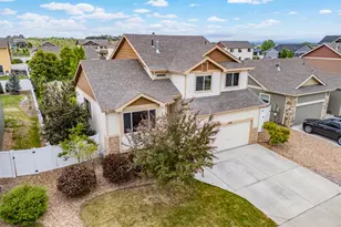 1549 Water Vista Ln, Windsor, CO 80550 - Photo 4