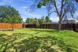 2412 Tulip St, Longmont, CO 80501 - Photo 30