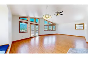 1220 Acacia Dr, Estes Park, CO 80517 - Photo 14