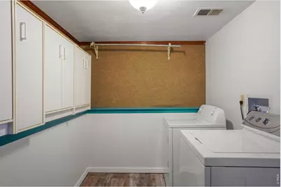 2460 Sunset Dr, Longmont, CO 80501 - Photo 20
