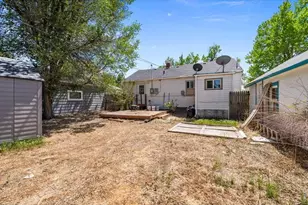 2437 W 9th St, Greeley, CO 80634 - Photo 14