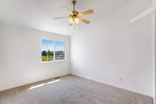 2070 Manitou Ct, Loveland, CO 80538 - Photo 18