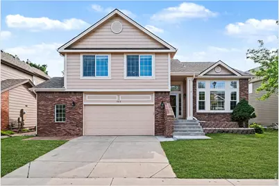 123 Rock Bridge Ct, Windsor, CO 80550 - Photo 2