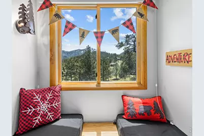 1690 Prospect Estates Dr, Estes Park, CO 80517 - Photo 38