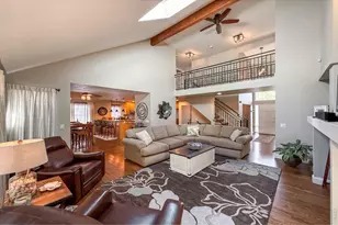 2000 Ridgeview Dr, Longmont, CO 80504 - Photo 6