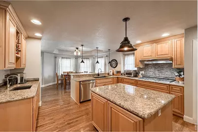 2000 Ridgeview Dr, Longmont, CO 80504 - Photo 12