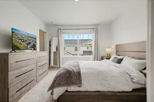 425 Condor Wy, Johnstown, CO 80534 - Photo 10