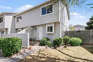 1906 Ross Ct, Fort Collins, CO 80526 - Photo 2