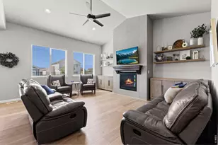 709 Hillspire Dr, Windsor, CO 80550 - Photo 6