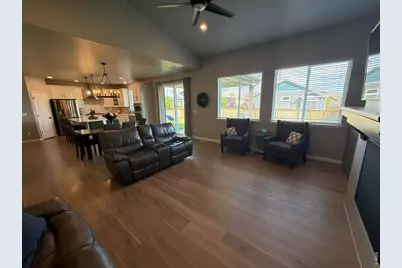 709 Hillspire Dr, Windsor, CO 80550 - Photo 4