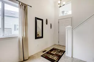 1355 Carnation Cir, Longmont, CO 80503 - Photo 4