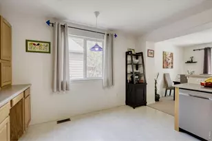 1355 Carnation Cir, Longmont, CO 80503 - Photo 14