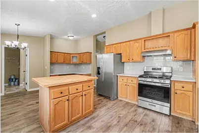308 Apache Pl, Brighton, CO 80603 - Photo 6