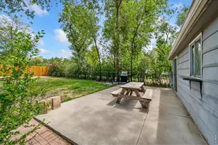 1230 Hover St, Longmont, CO 80501 - Photo 12
