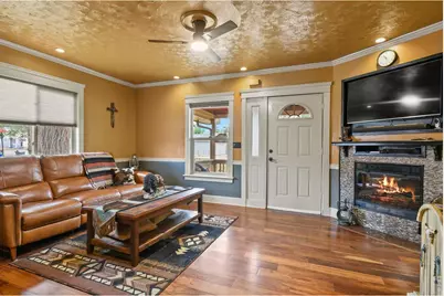 417 2nd St, Fort Lupton, CO 80621 - Photo 2