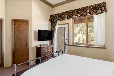 86 S Cedar Brook Rd, Boulder, CO 80304 - Photo 32