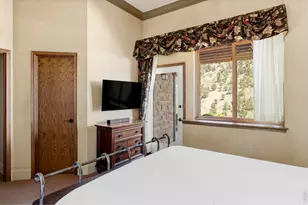 86 S Cedar Brook Rd, Boulder, CO 80304 - Photo 32