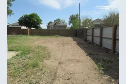 813 4th St, Greeley, CO 80631 - Photo 14