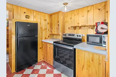881 Spring St, Estes Park, CO 80517 - Photo 14