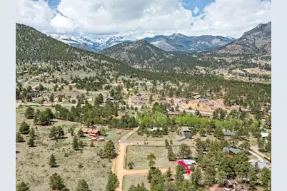 881 Spring St, Estes Park, CO 80517 - Photo 2