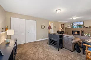 2637 Flintridge Pl, Fort Collins, CO 80521 - Photo 22