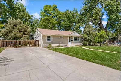 1600 Crestmore Pl, Fort Collins, CO 80521 - Photo 2