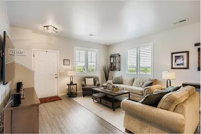 2397 Harlequin Pl, Johnstown, CO 80534 - Photo 2